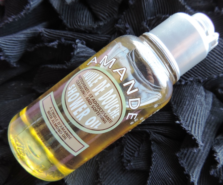 L'Occitane Amande Shower Oil Review & Swatches